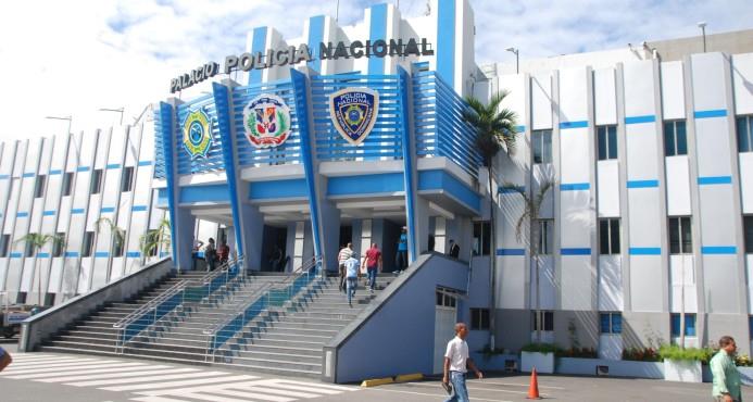 Hallan feto frente al Parque Zoológico Nacional