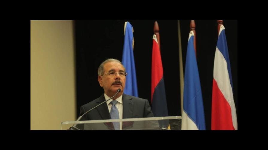 Danilo juramenta instituciones que integrarán Comisión para el Seguimiento del Desarrollo Sostenible 