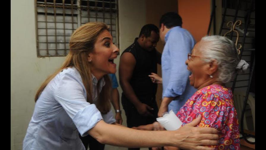 Carolina Mejía promete que Luis Abinader desarrollará el Gobierno Joven