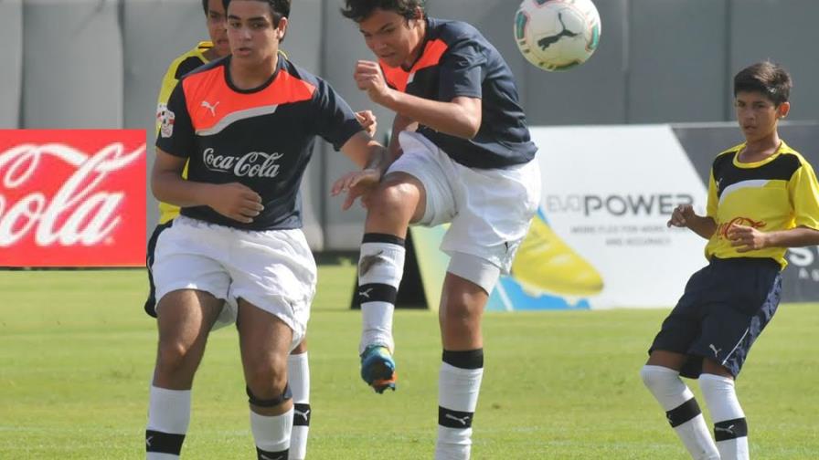 Saint George, San Judas Tadeo, CEMEP y De la Salle terminan como  líderes de grupo  en la Copa Coca-Cola 