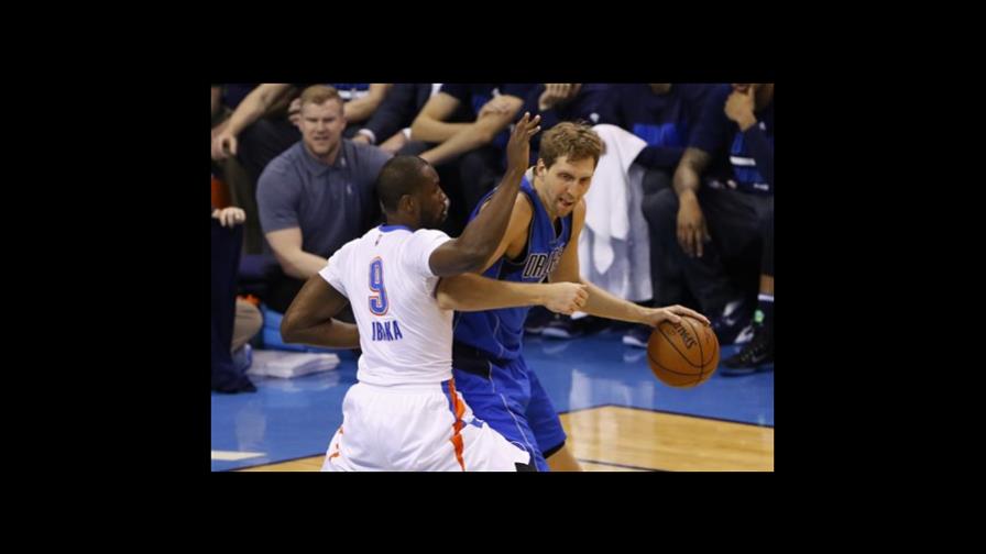 Nowitzki se suma a la enfermería de Mavs con lesión de rodilla 