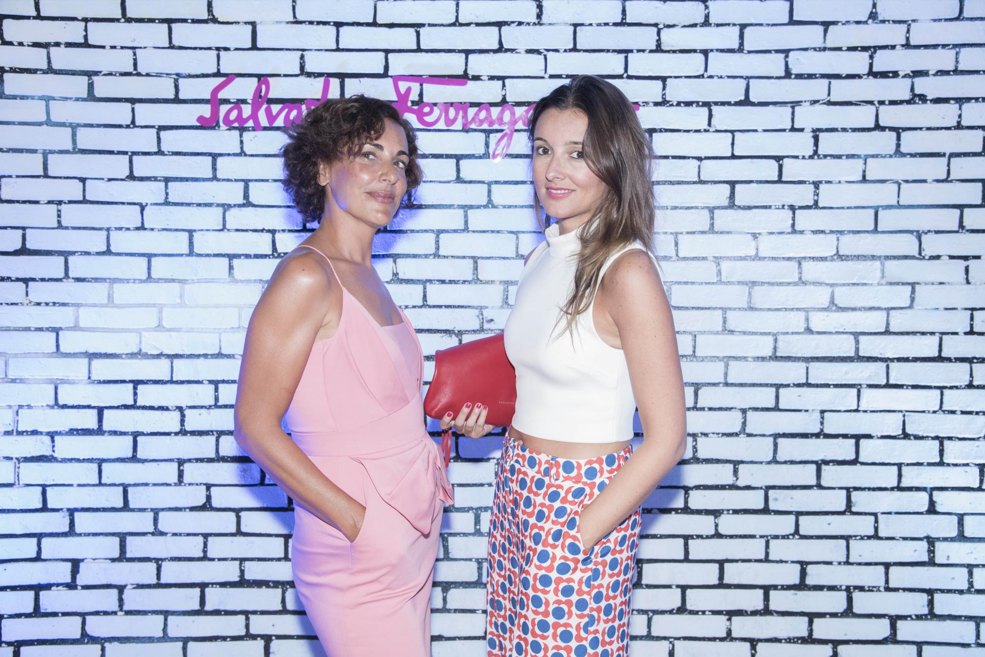 Elena Marina y Cristina Rovira.