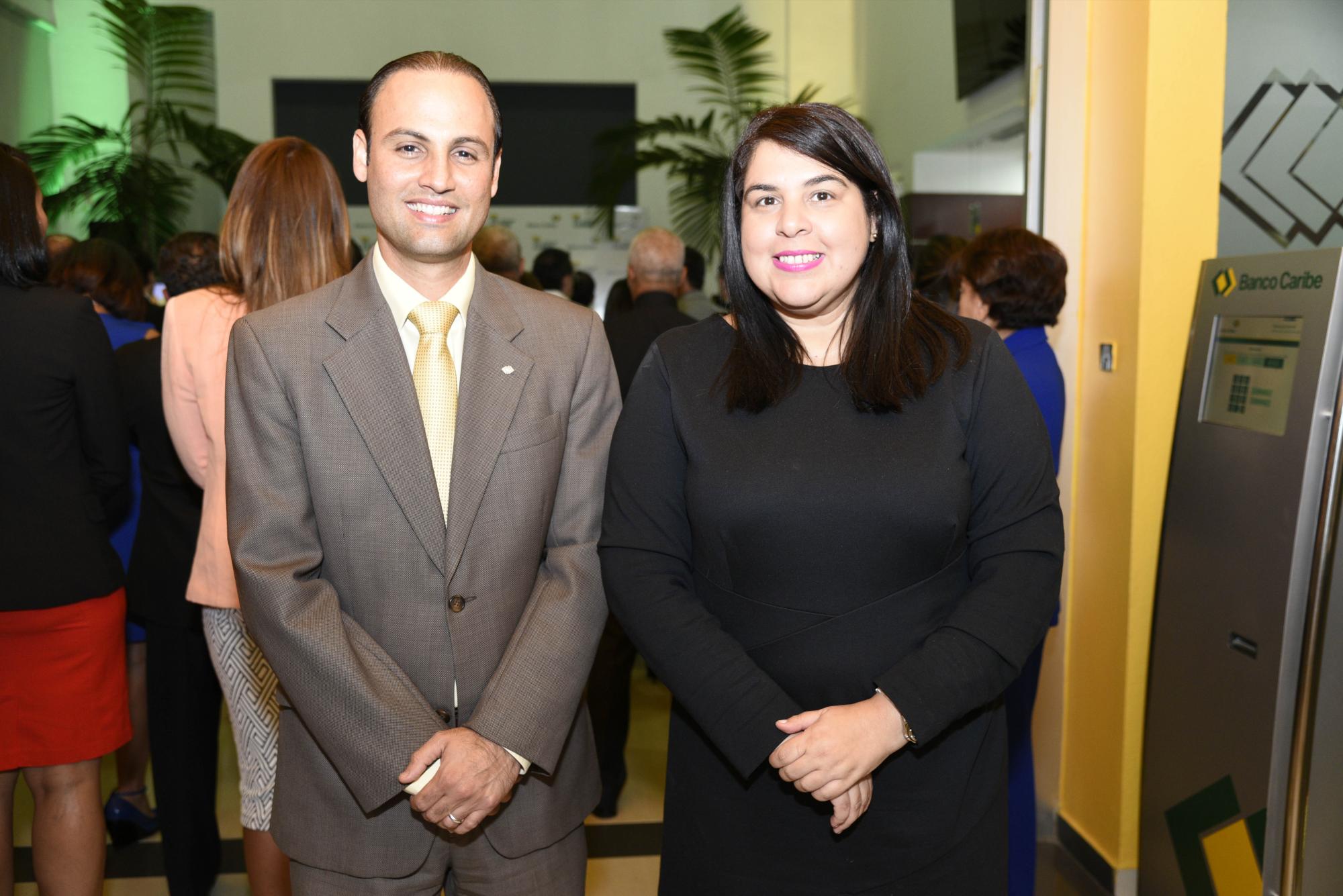 Livingstone Mirabal y Helen Villar.