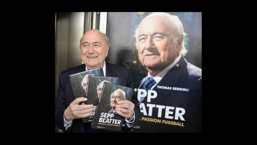 Joseph Blatter participó en intento destituir presidente africano 