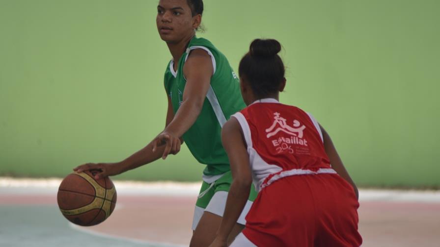 Jennifer Jiménez se siente estimulada con  los Juegos Escolares 