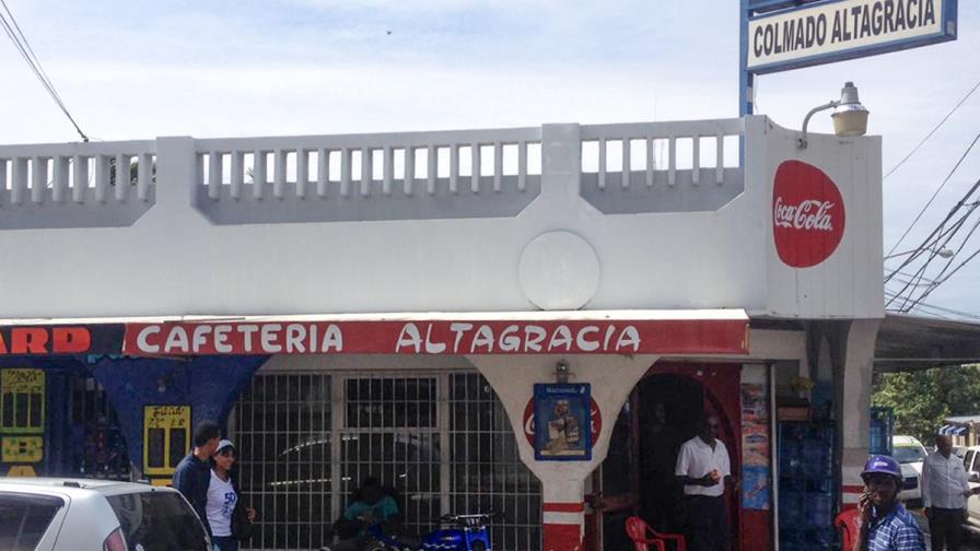 Roban por tercera vez en colmado situado cerca de la Policía en La Romana