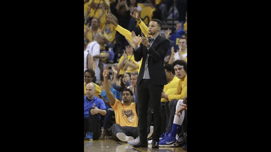 Curry se perderá también 3er juego ante los Rockets