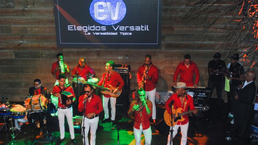 Grupo Elegidos debuta en Jalao