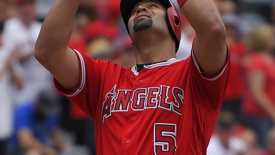 Pujols, enterró sequía con H4