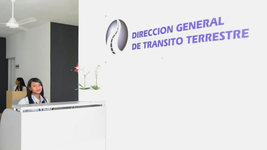 Abren oficina de Obras Públicas en La Vega Abren oficina de Obras Públicas en La Vega