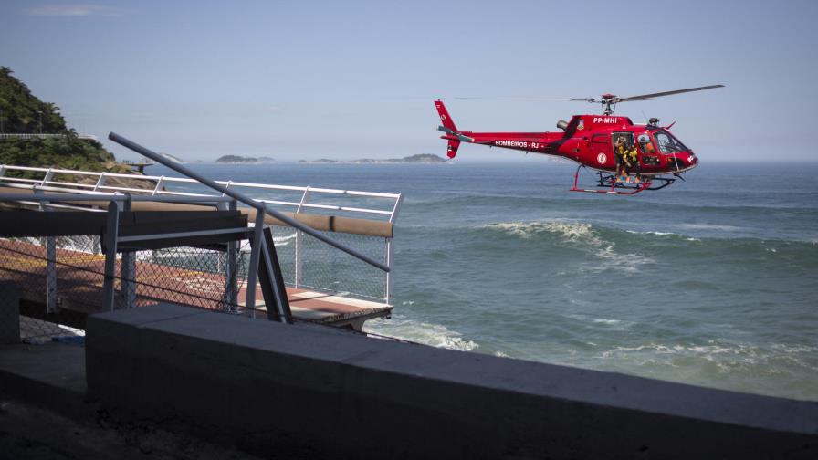Anuncian investigación luego de derrumbe de ciclovía Anuncian investigación luego de derrumbe de ciclovía