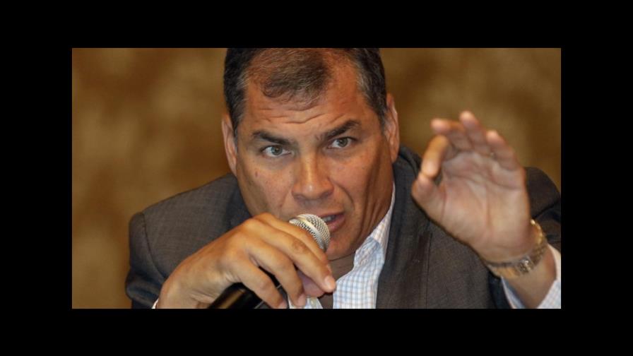 Presidente de Ecuador promete impuesto a los ricos para costear la recuperación después del terremoto