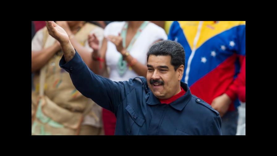 Maduro flexibiliza mercado cambiario para el sector turismo Maduro flexibiliza mercado cambiario para el sector turismo