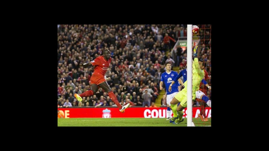 UEFA investiga a Sakho, de Liverpool, por posible dopaje UEFA investiga a Sakho, de Liverpool, por posible dopaje