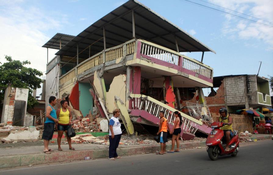 Una semana después, Ecuador se debate entre el miedo y el deseo de normalidad