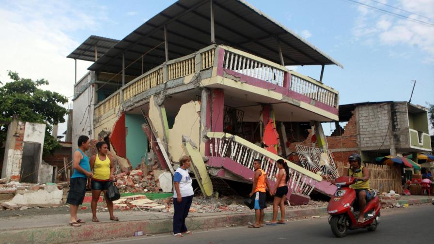 Una semana después, Ecuador se debate entre el miedo y el deseo de normalidad