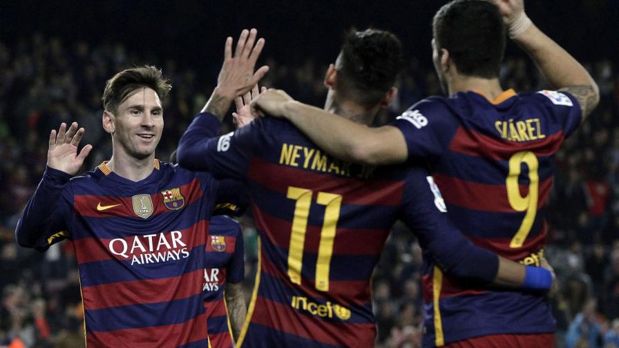 Barcelona golea con nuevo ‘póquer’ de Suárez, Atlético y Real siguen su estela Barcelona golea con nuevo ‘póquer’ de Suárez, Atlético y Real siguen su estela