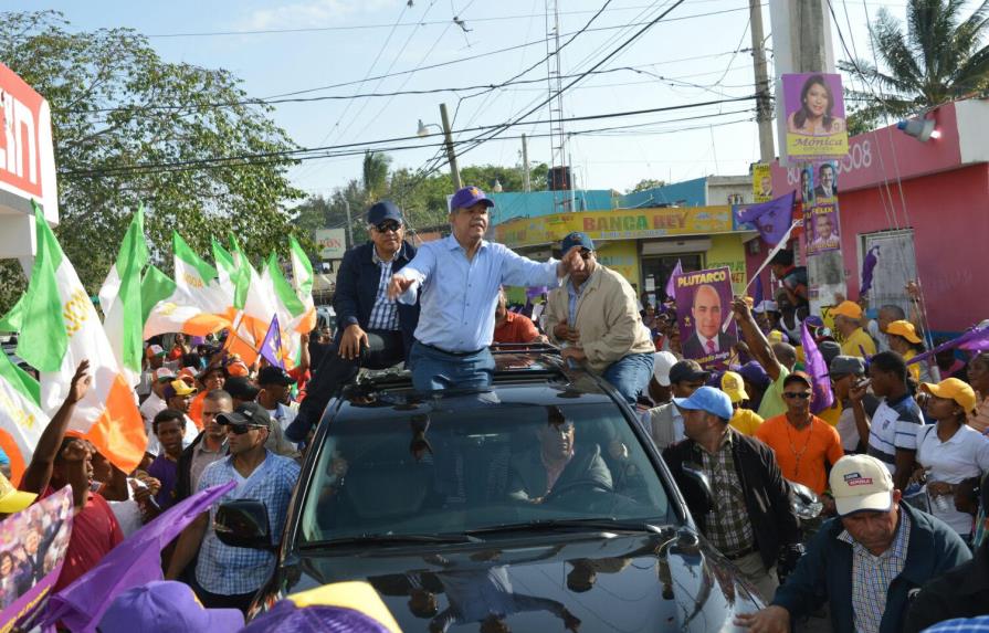 Leonel Fernández dice  que el PLD es un hijo legítimo de la Revolución de Abril