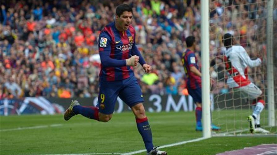 Suárez arrebata a Cristiano el liderato de goleadores de la Liga Suárez arrebata a Cristiano el liderato de goleadores de la Liga