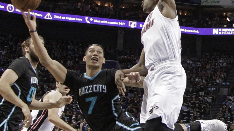 Los Hornets: 14 años después ganan un partido de playoffs Los Hornets: 14 años después ganan un partido de playoffs