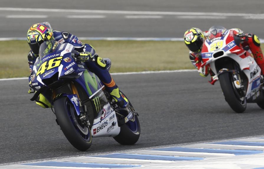 Valentino Rossi de Yamaha, gana el Gran Premio de España de MotoGP