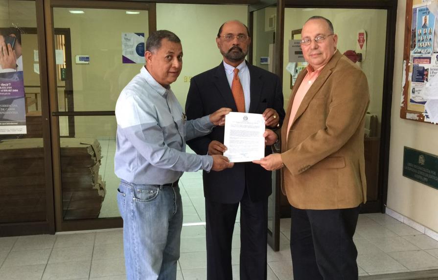 Ratifican a Luna Paulino en IGAFAR