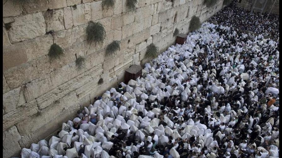 Impiden la primera bendición de mujeres en Muro de las Lamentaciones Impiden la primera bendición de mujeres en Muro de las Lamentaciones