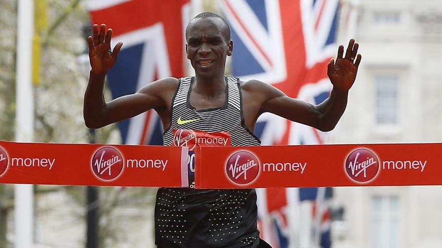 Eliud Kipchoge defiende su cetro en el maratón de Londres Eliud Kipchoge defiende su cetro en el maratón de Londres
