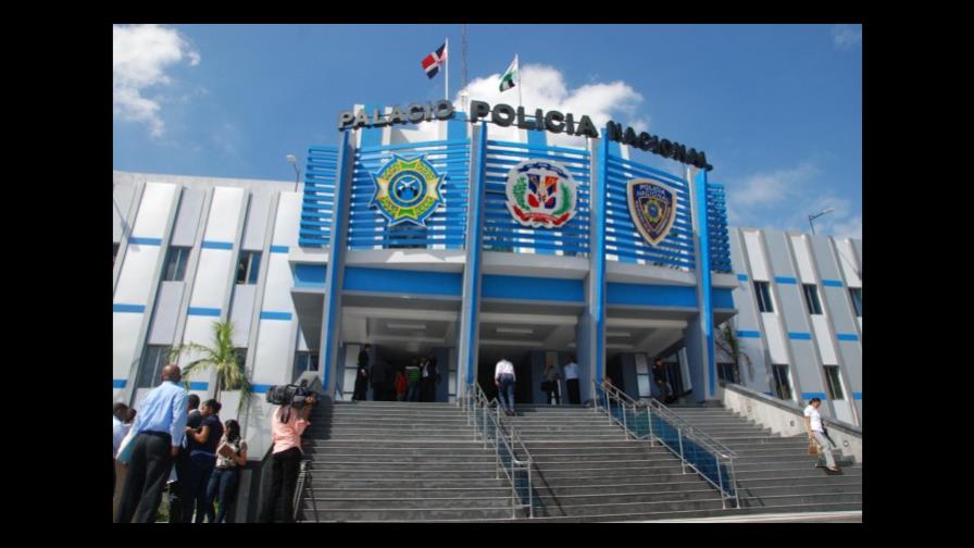 Mujer ultima de una puñalada en la cara a su marido en Los Guaricanos Mujer ultima de una puñalada en la cara a su marido en Los Guaricanos