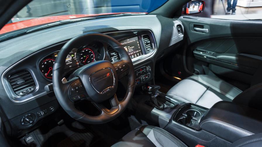 Fiat Chrysler retirará 1.1 millones de vehículos