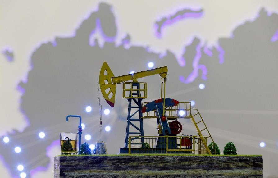 El petróleo de Texas abre con alza de 1.74% y se coloca a US$43.38