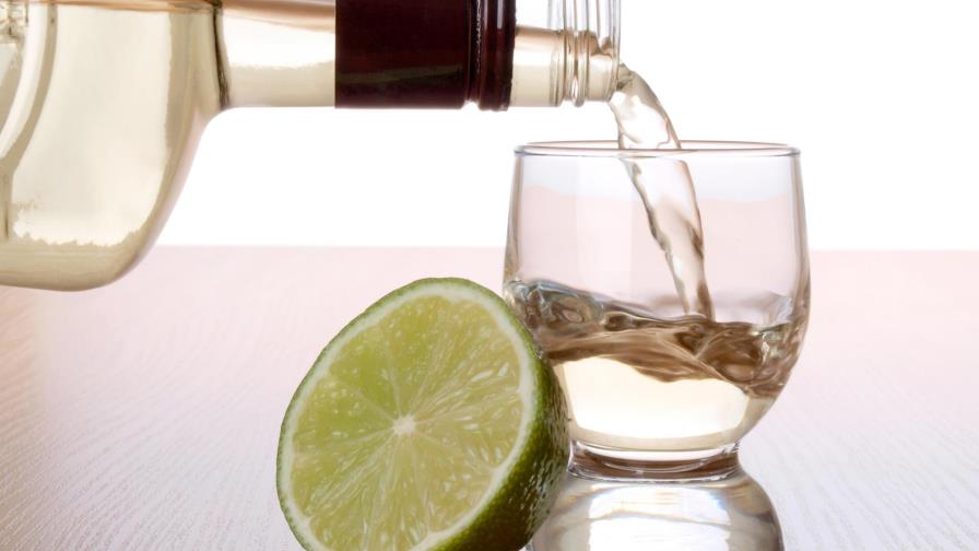 Impuesto mexicano hace sufrir a los fabricantes de    tequila de lujo