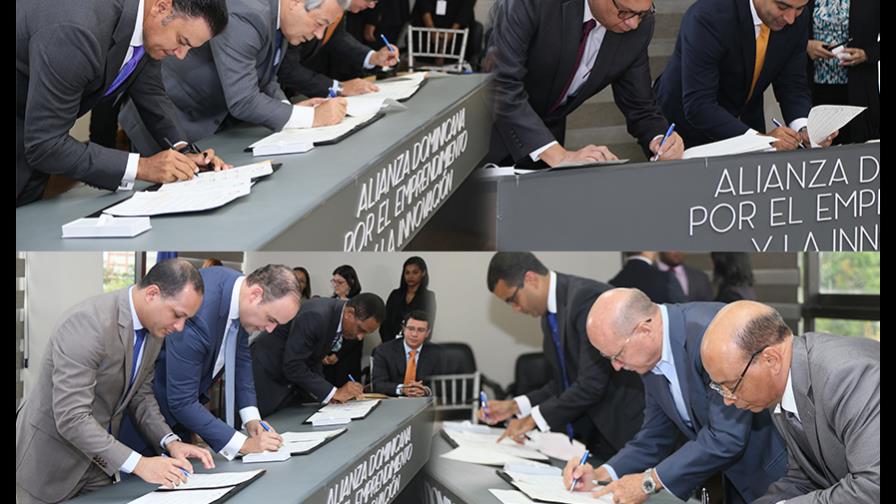 Firman alianza por emprendimiento e innovación en RD