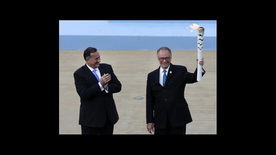 Río recibe la antorcha olímpica a 100 días de los Juegos 