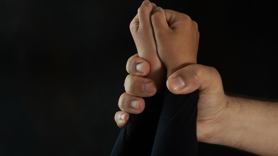 Se recuperan menores envenenadas por su padre  