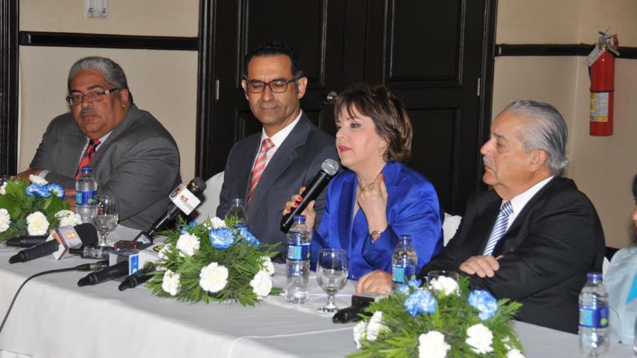 Promese/CAL anuncia rebajas en medicinas Promese/CAL anuncia rebajas en medicinas