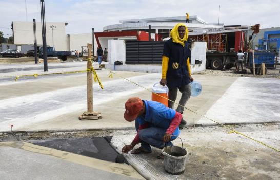 Rieles de la línea 2-B ya unen el Distrito Nacional con Santo Domingo Este