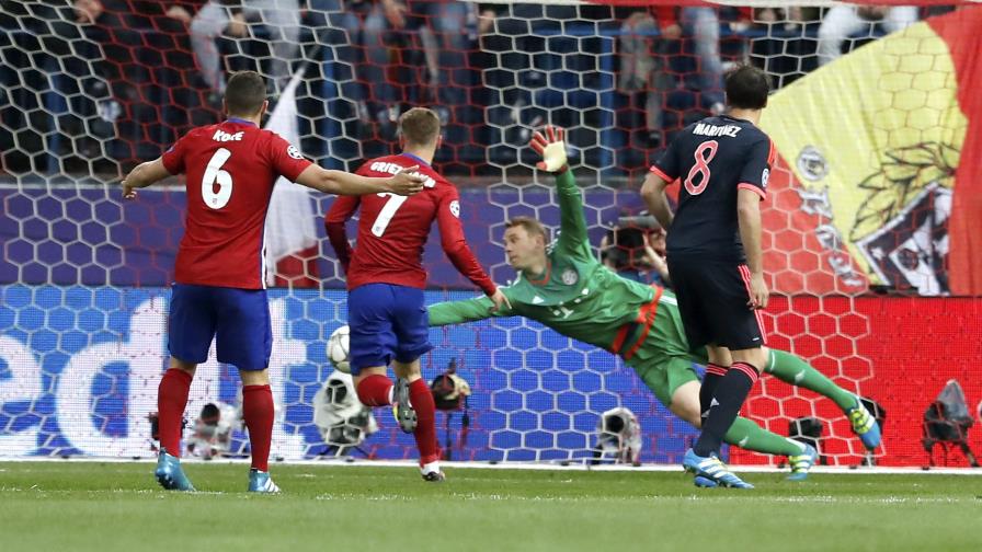 El Atlético golpea, resiste y vence al Bayern en la ida