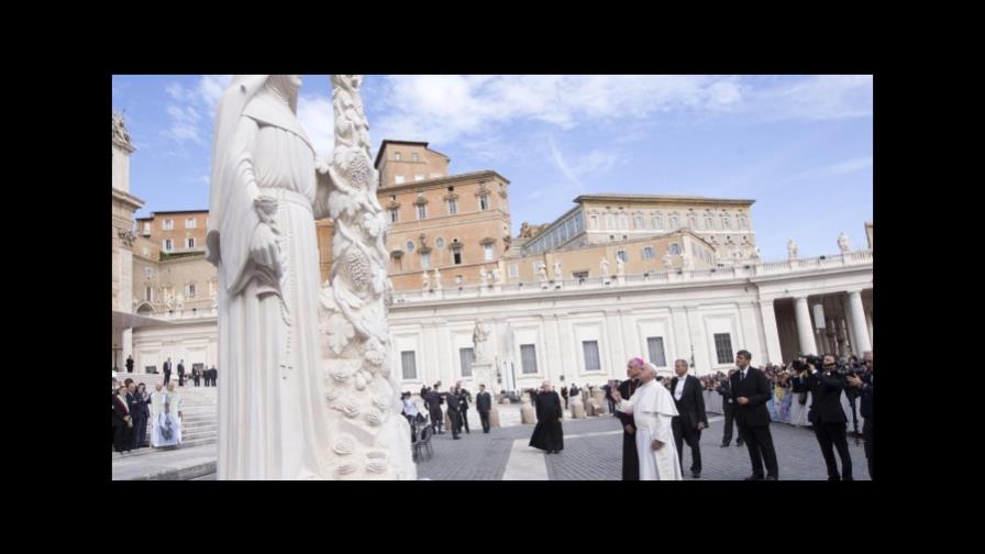 Vaticano cuadruplicó avisos de operaciones financieras sospechosas en 2015 Vaticano cuadruplicó avisos de operaciones financieras sospechosas en 2015