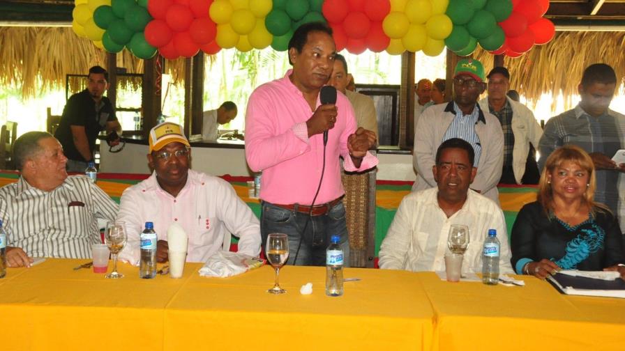 PCR asegura que más de 200 organizaciones se le suman para apoyar la candidatura presidencial de Danilo Medina 