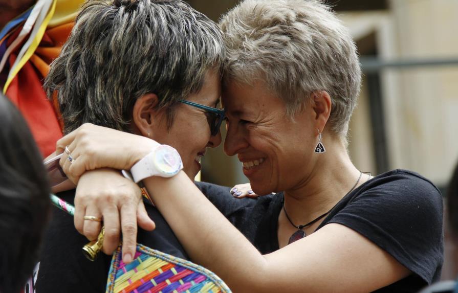 Corte colombiana da espaldarazo final a matrimonio gay 