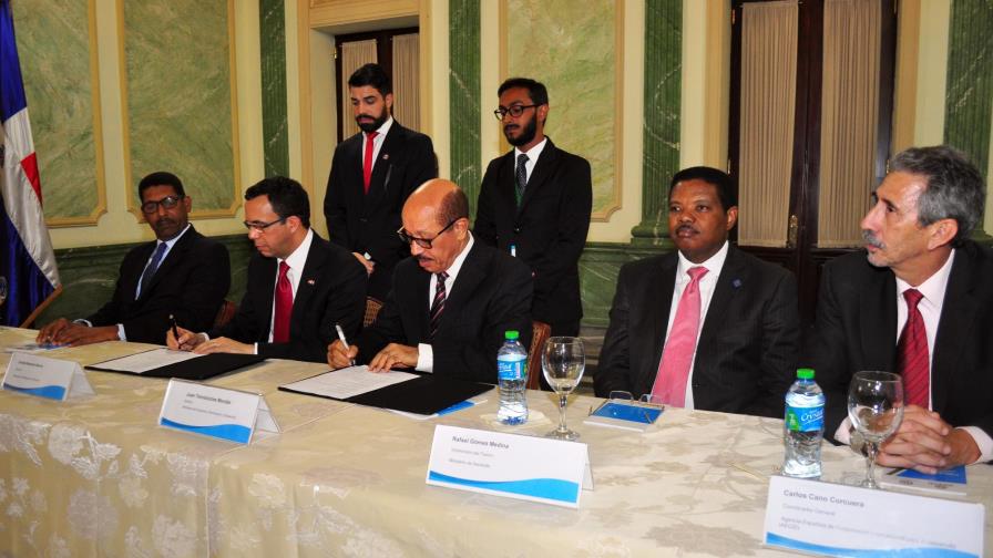 El Gobierno lanza la Política de Cooperación Internacional para el Desarrollo del país El Gobierno lanza la Política de Cooperación Internacional para el Desarrollo del país