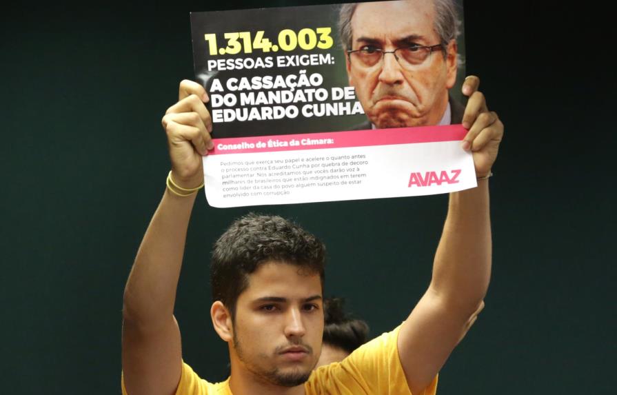 Justicia analizará si diputado procesado puede asumir Presidencia de Brasil