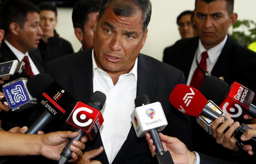 Rafael Correa confirma oferta de crédito “sin condiciones” del FMI por terremoto 
