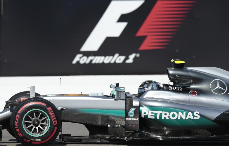 Nico Rosberg gana el Gran Premio de Rusia seguido de Hamilton 