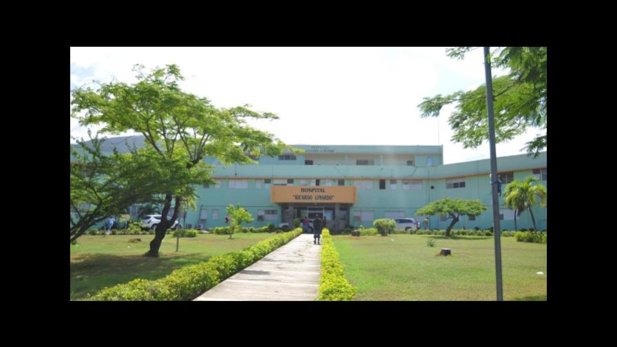 Pacientes de hemodiálisis en hospital de Puerto Plata denuncian deterioro de unidad Pacientes de hemodiálisis en hospital de Puerto Plata denuncian deterioro de unidad