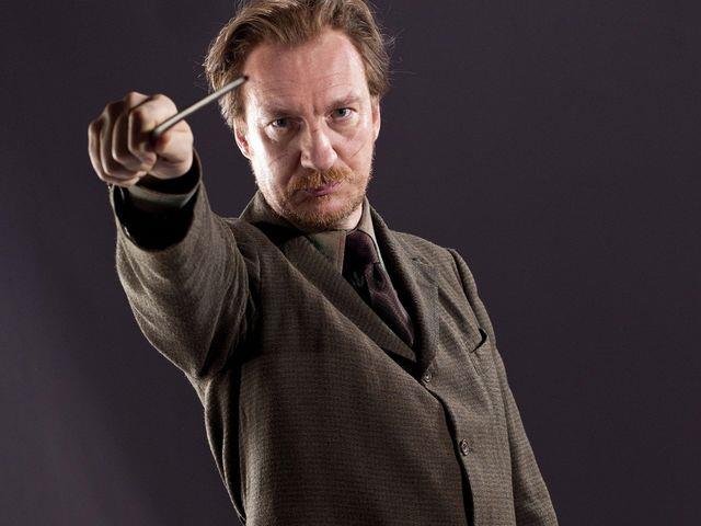 Autora de Harry Potter se disculpa por la muerte del personaje Remus Lupin