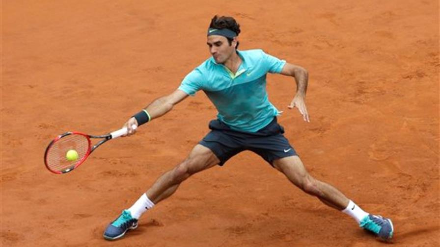 Roger Federer se retira del Abierto de Madrid por lesión 