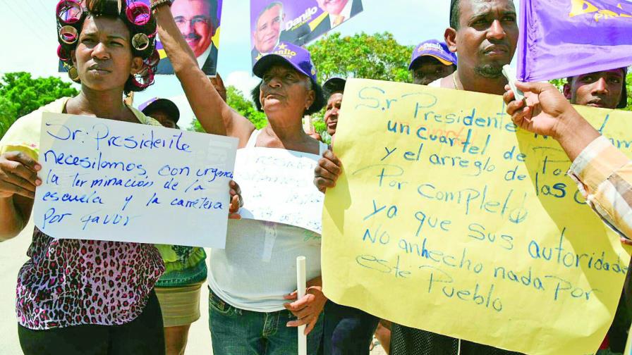 Residentes de San Pedro de Macorís reclaman obras
Residentes SPM reclaman obras Residentes de San Pedro de Macorís reclaman obras
Residentes SPM reclaman obras