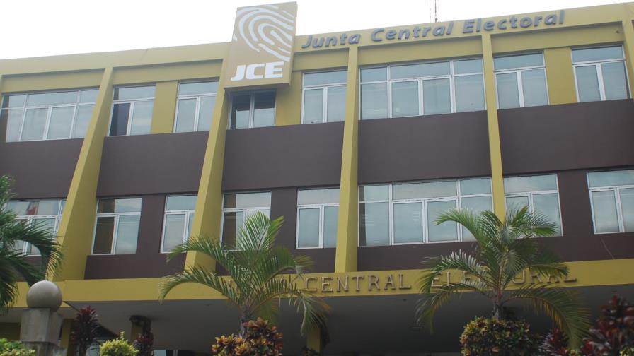Piden a la Junta Central Electoral que cumpla con la ley Piden a la Junta Central Electoral que cumpla con la ley